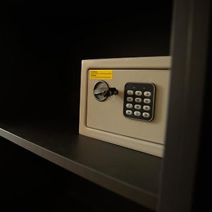 Habitación Estándar con 2 Camas Individuales